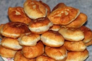 Пиріжки директорські