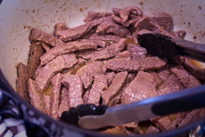 м'ясо в казані