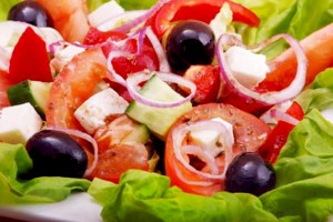 Грецький салат з бринзою
