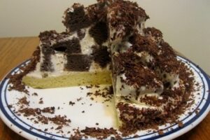 Торт "Кучерявий пінчер"