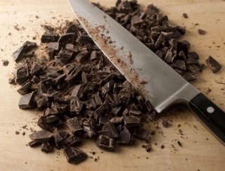 подрібнюємо шоколад