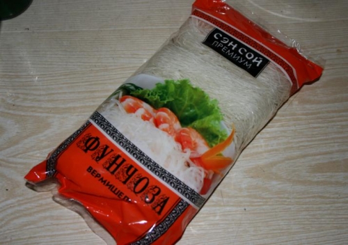 Пакет з фунчозой