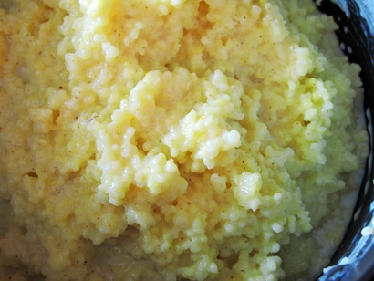 пшоняна каша на молоці