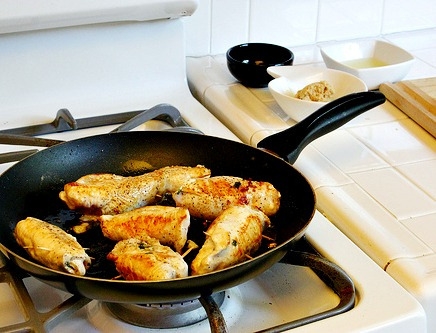 обсмажуємо рулети