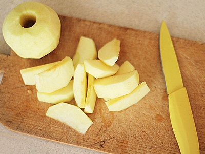 подрібнюємо яблука