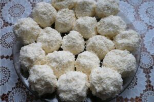 Сирні тістечка "Рафаелло"