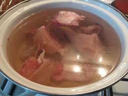 відварюємо м'ясо для салату