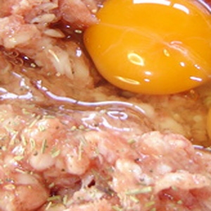 яйця у фарші