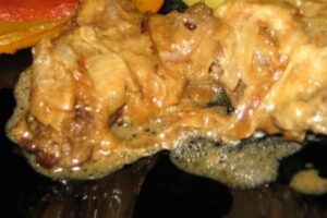 Яловичина в сметані