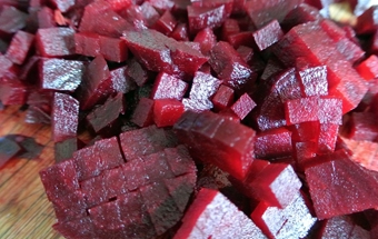 подрібнюємо буряк