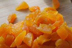 подрібнити курагу