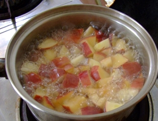 Варимо яблука