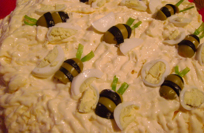 Прикрашаємо оливками і маслинами