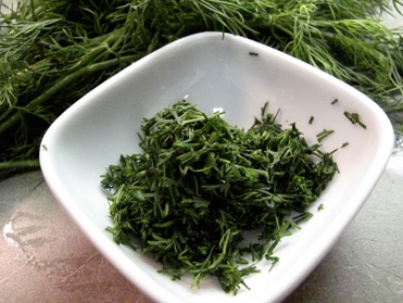 подрібнюємо кріп