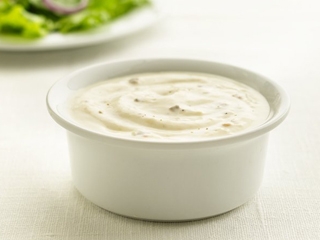 подаємо соус цезар