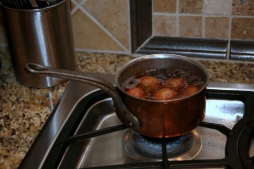 Вариться картопля 