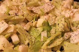 посипаємо капусту спеціями