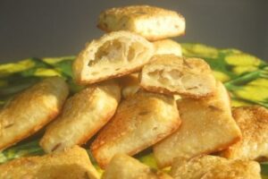 Листкове печиво з картоплі