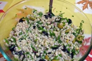 Італійський салат з перловки