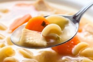 Суп з макаронами