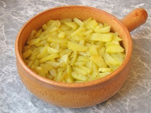 зверху-картопля