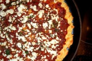 Піца з картоплі з помідорами