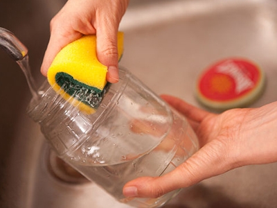 ретельно промиваємо банку