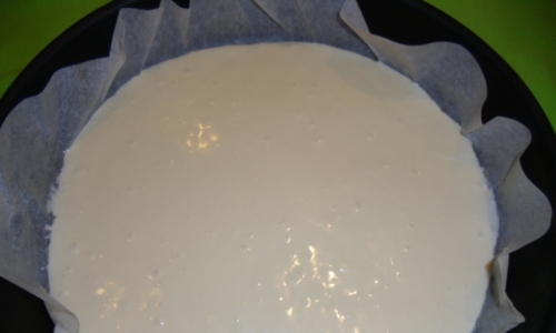 виливаємо тісто у форму