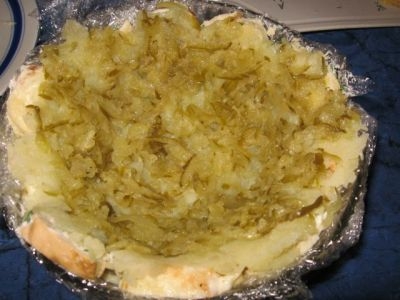 другий шар - солоні огірки