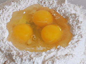 змішуємо інгредієнти для тіста