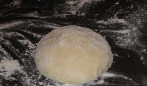 замішуємо м'яке тісто