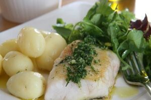 Стерлядь з оливками