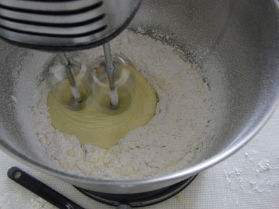 яйце з борошном