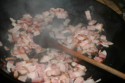 обсмажуємо бекон