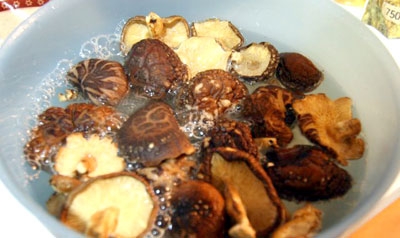 гриби у воді