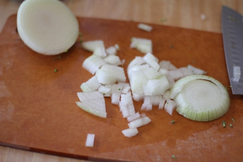 нарізаємо лук