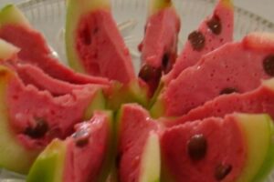 Десерт «Кавунові часточки»