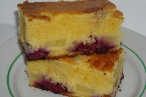 Пиріг "Бабусин перевертиш"