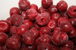 заморожена вишня