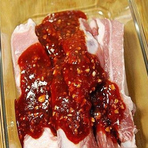 ребра в маринаді