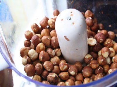 горіхи в блендері