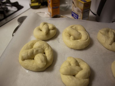 булки на столі