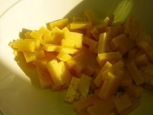 нарізаний сир твердий