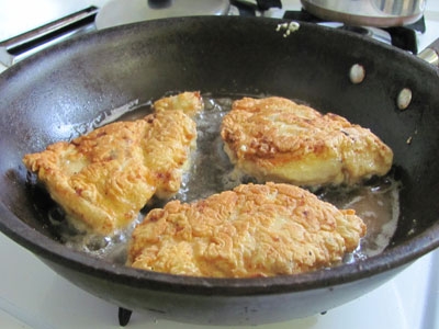 чиккены на сковороді