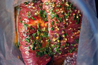 м'ясо в маринаді