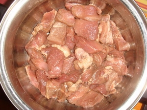 Тушкуємо м'ясо