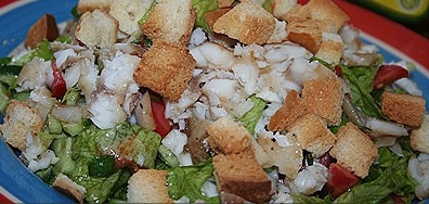 Оформлюємо і подаємо салат