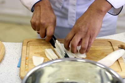 нарізаємо редис