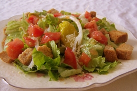 Італійський салат з грінками