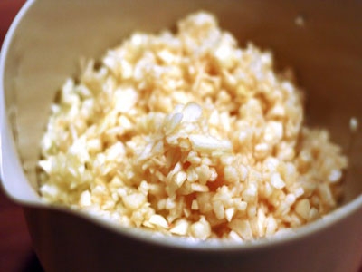 нарізані яблука